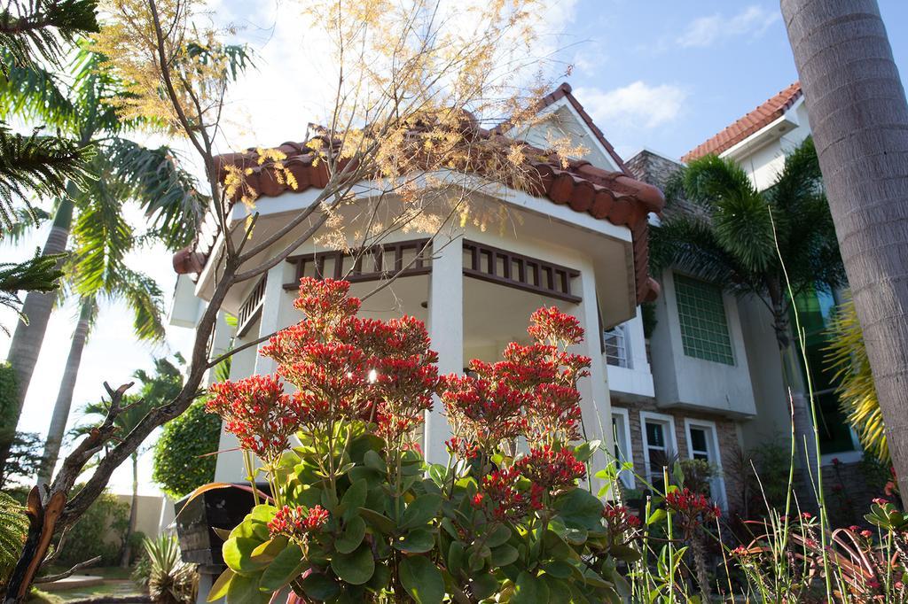 Sir Nico Guesthouse And Resort Pulilan Dış mekan fotoğraf